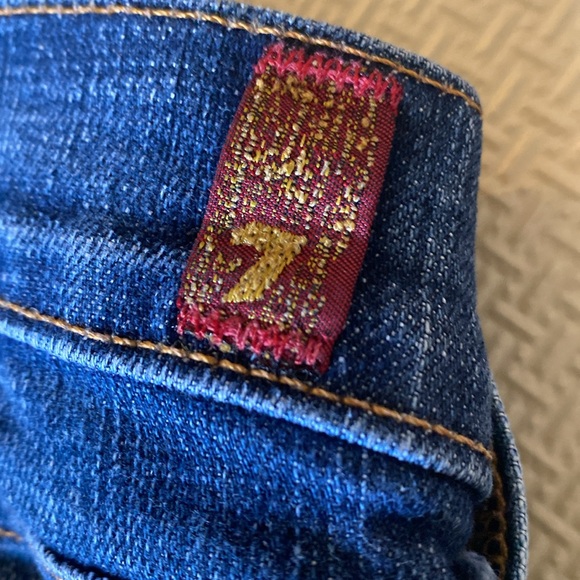 7 For All Mankind Cut Off Jean Shorts - Picture 8 of 8